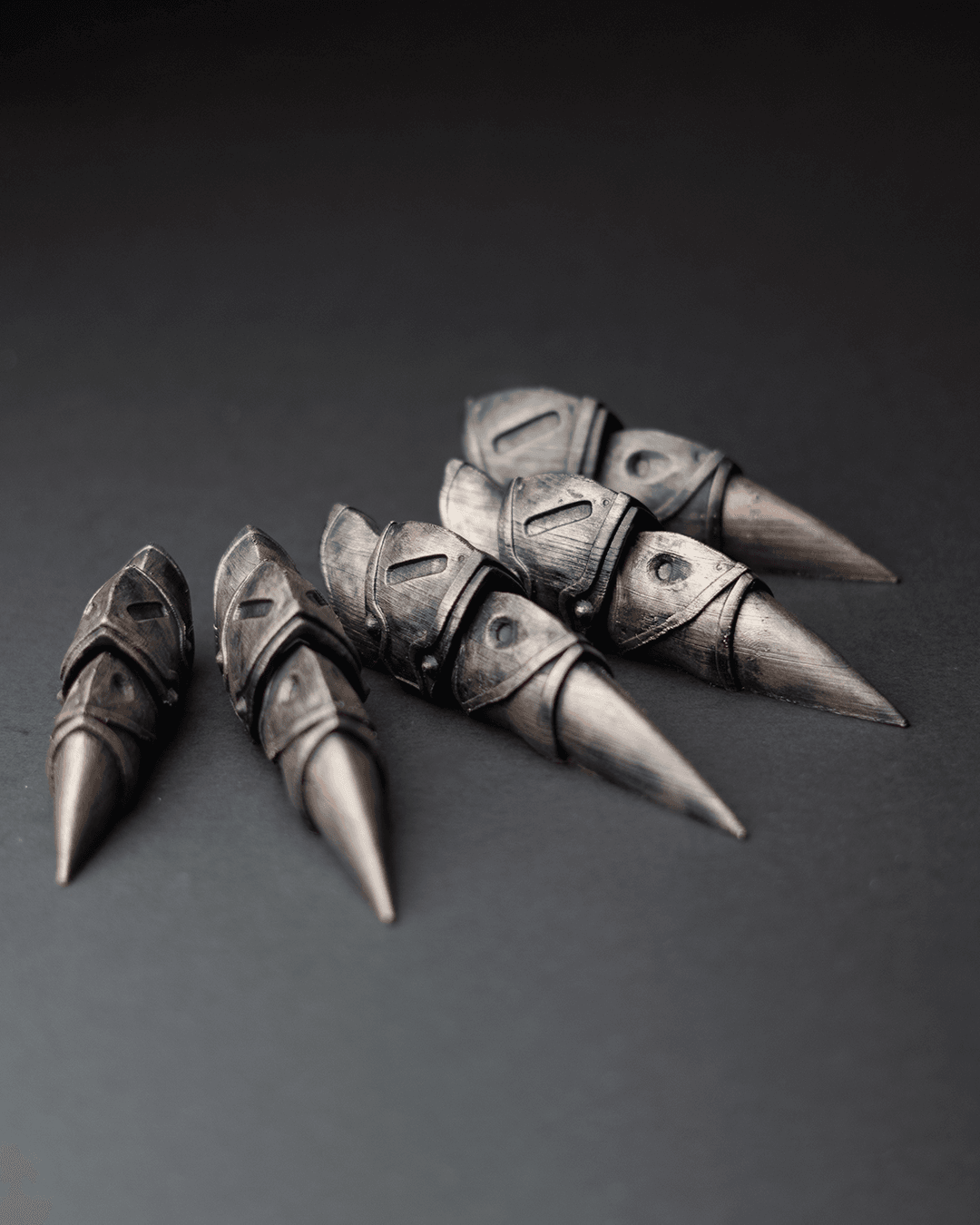 Artigli steampunk da dita stampati in 3D