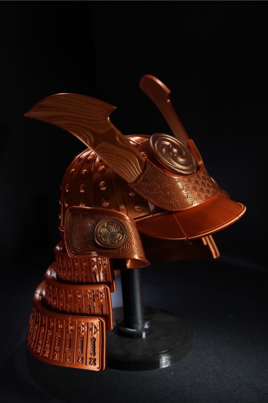 Elmo samurai kabuto stampato in 3D