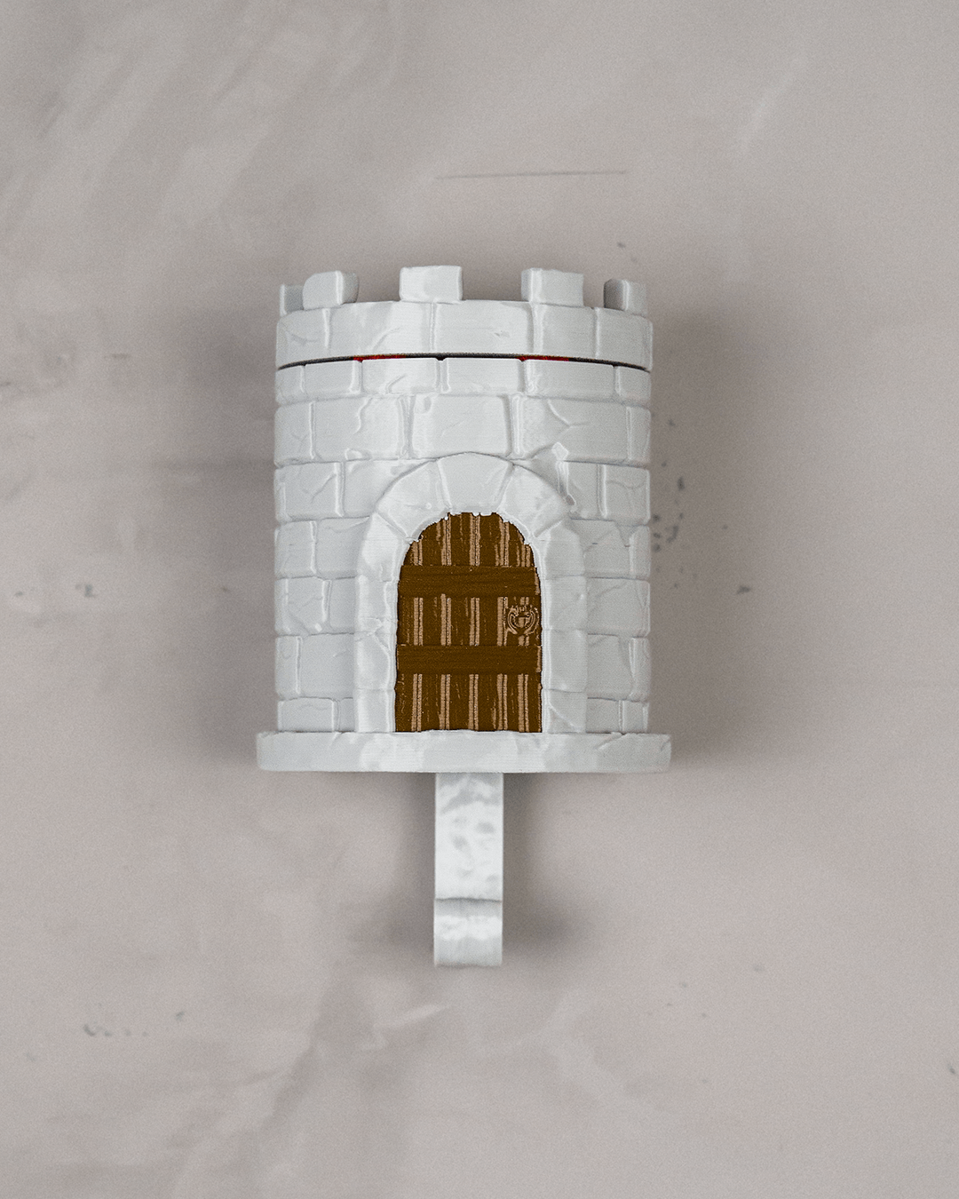 Portachiavi da parete a forma di torre con draghetto
